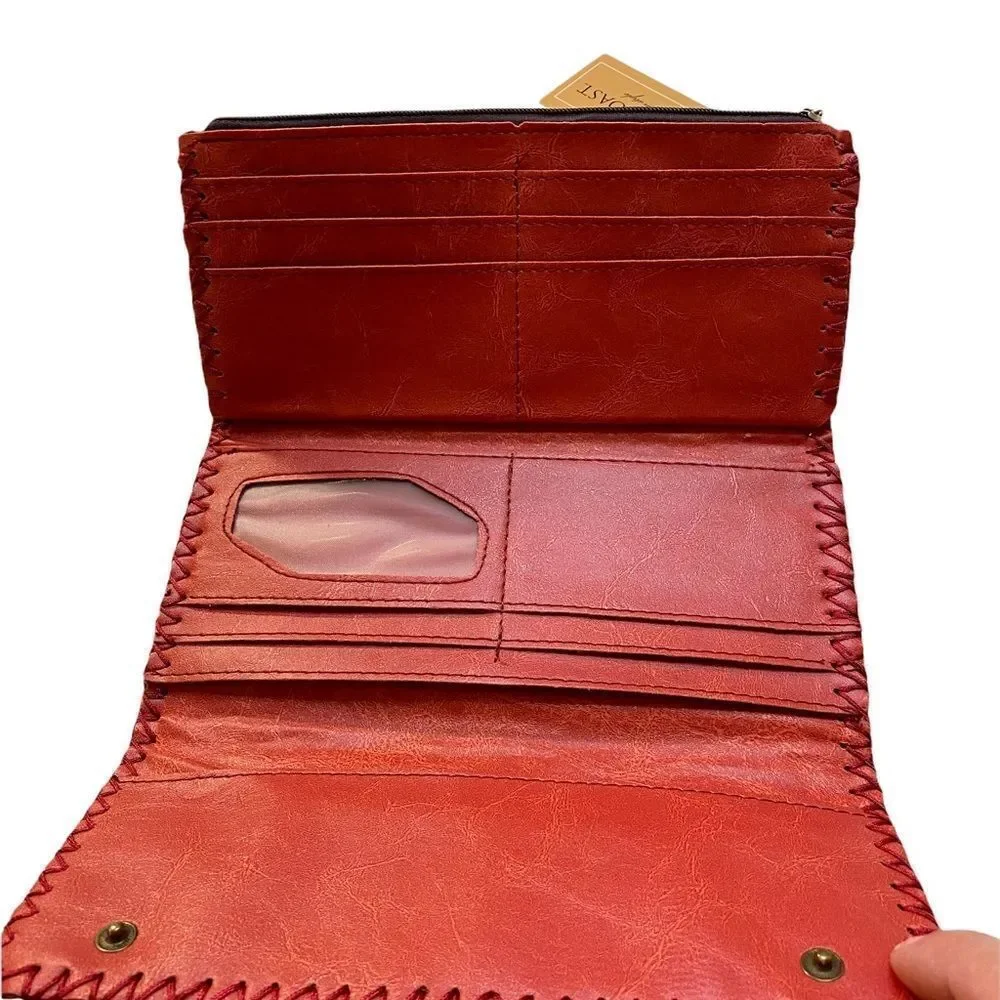 Gold Coast contains zippered